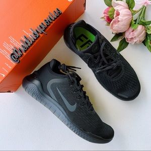 Nike Free RN 2018 NWT